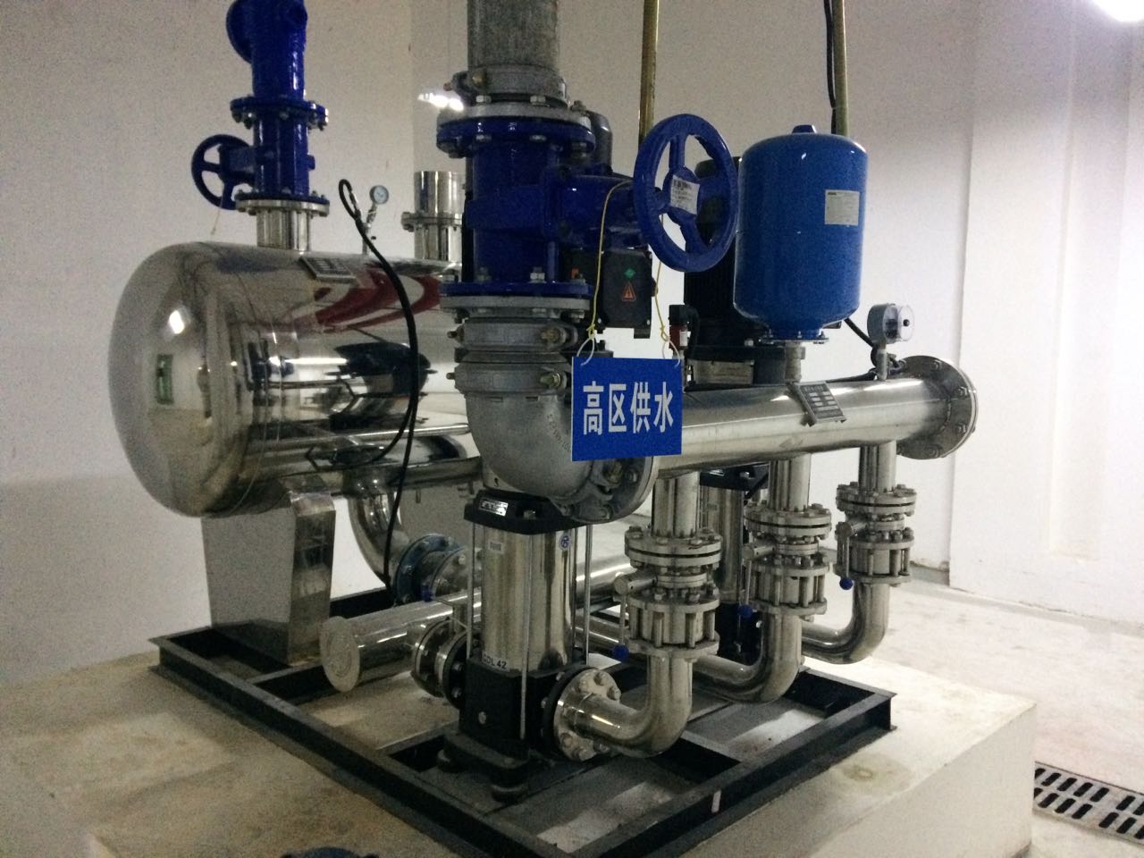 高樓生活給水系統如何選擇給水方式